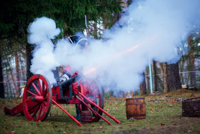 выстрел однофунтовой пушки 18 века