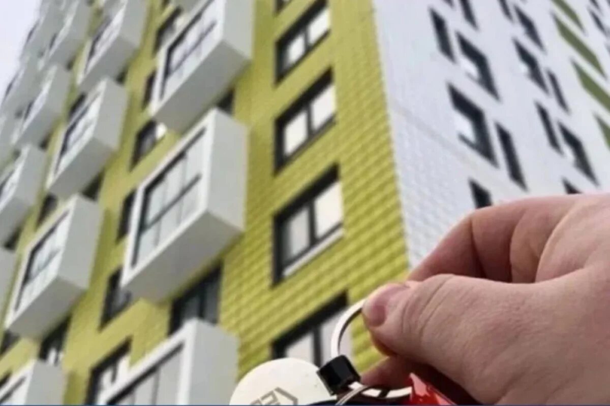    Жителей аварийной 16-этажки в Якутске расселили спустя 7 лет