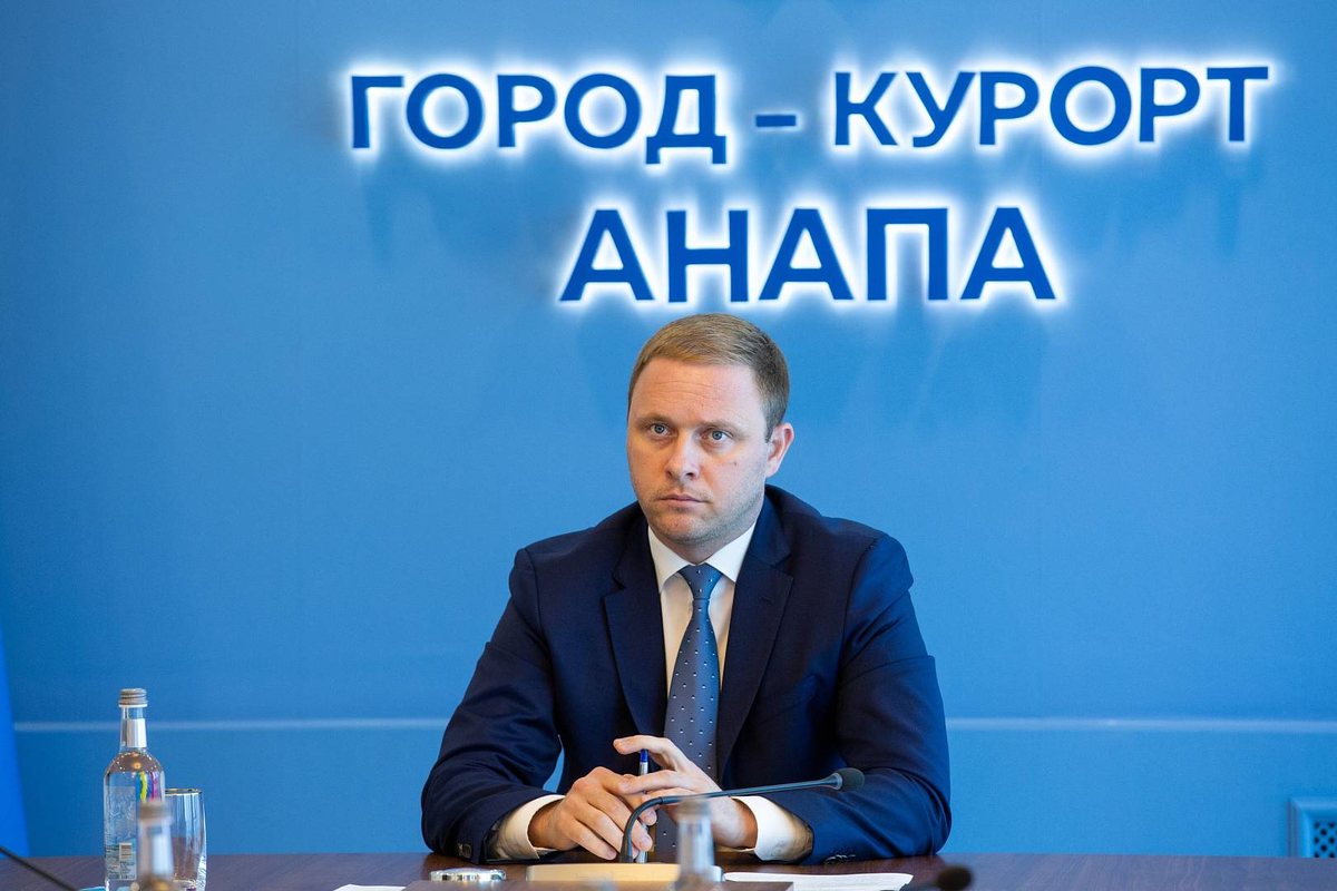 Мэр города Анапа Василий Швец