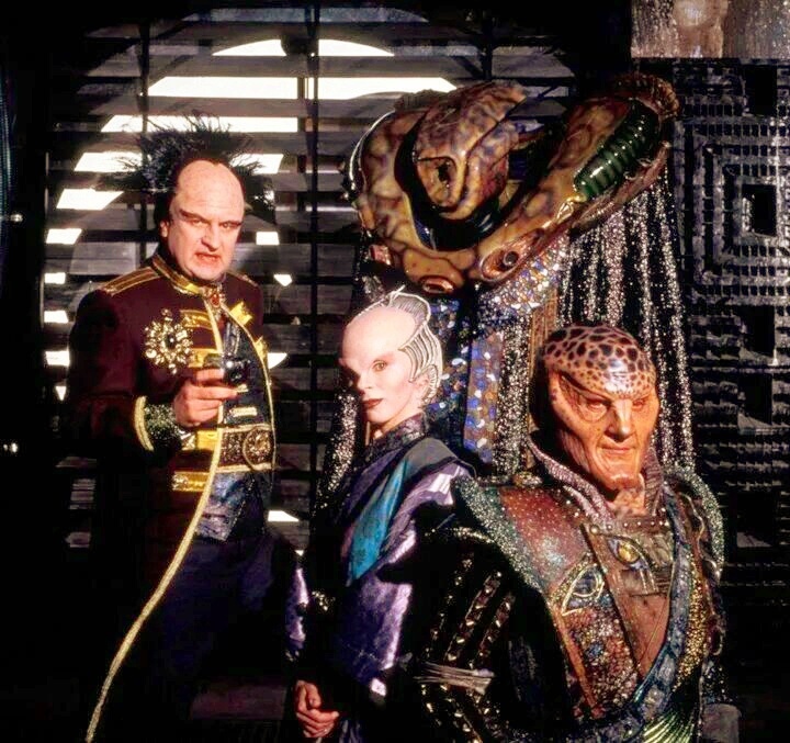 Хороший был сериал. 