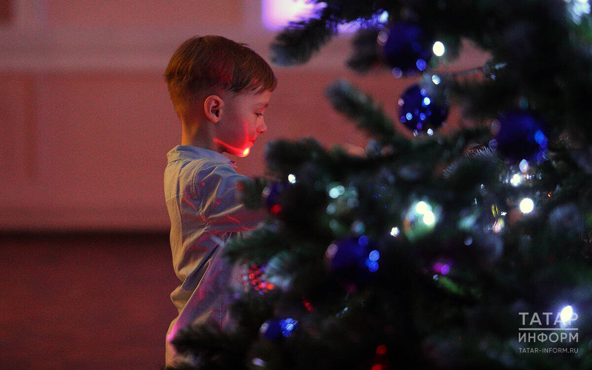 ​«Если спросить ребенка, какие праздники он знает, он ответит: «День рождения и Новый год». Потому что подарки он получает на день рождения и Новый год»Фото: © «Татар-информ»