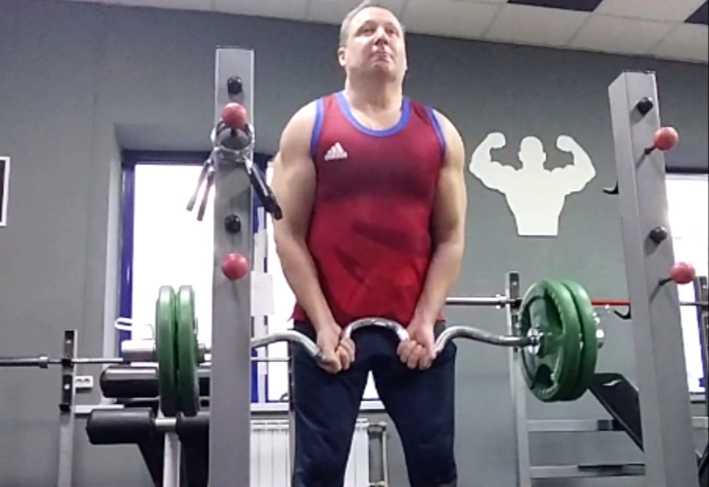 Подъём штанги на бицепс - это не ящик с виноградом отгрузить 😃 
