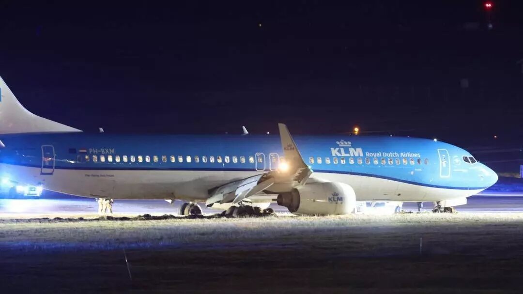 В Норвегии Boeing 737-800 выкатился за пределы ВПП. Фото: Aviaincident