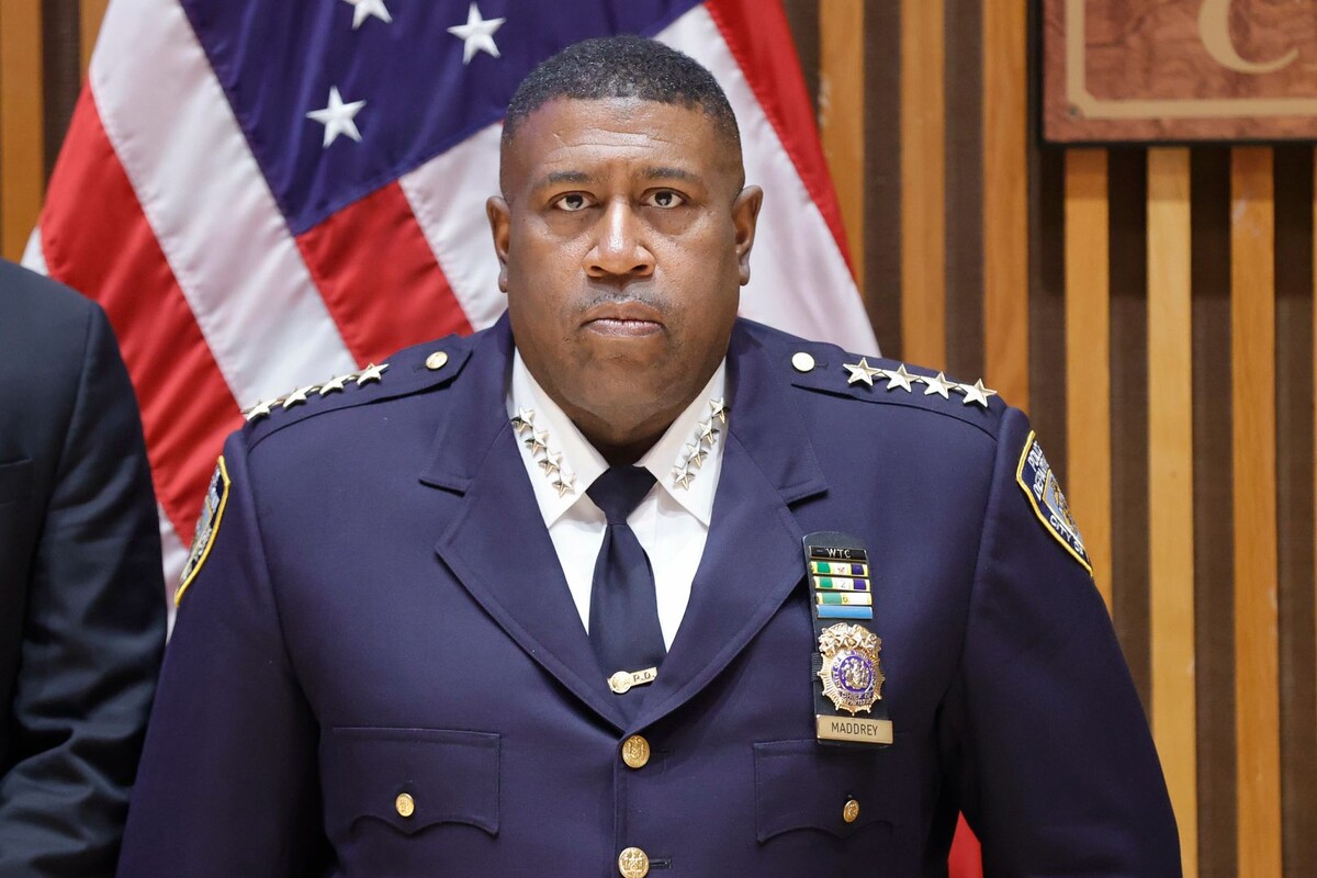    Начальник департамента полиции Джеффри Мэддри / Источник: ©Global look Press/Luiz Rampelotto/EuropaNewswire