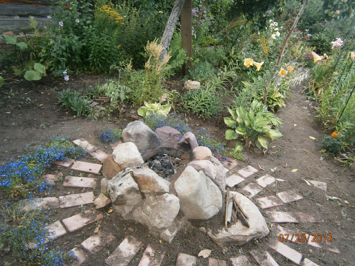 этот угоок в разное время, листайте