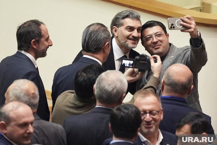 Кавелашвили стал чемпионом России и играл как за российские, так и за западные клубы
Фото: AP/TASS