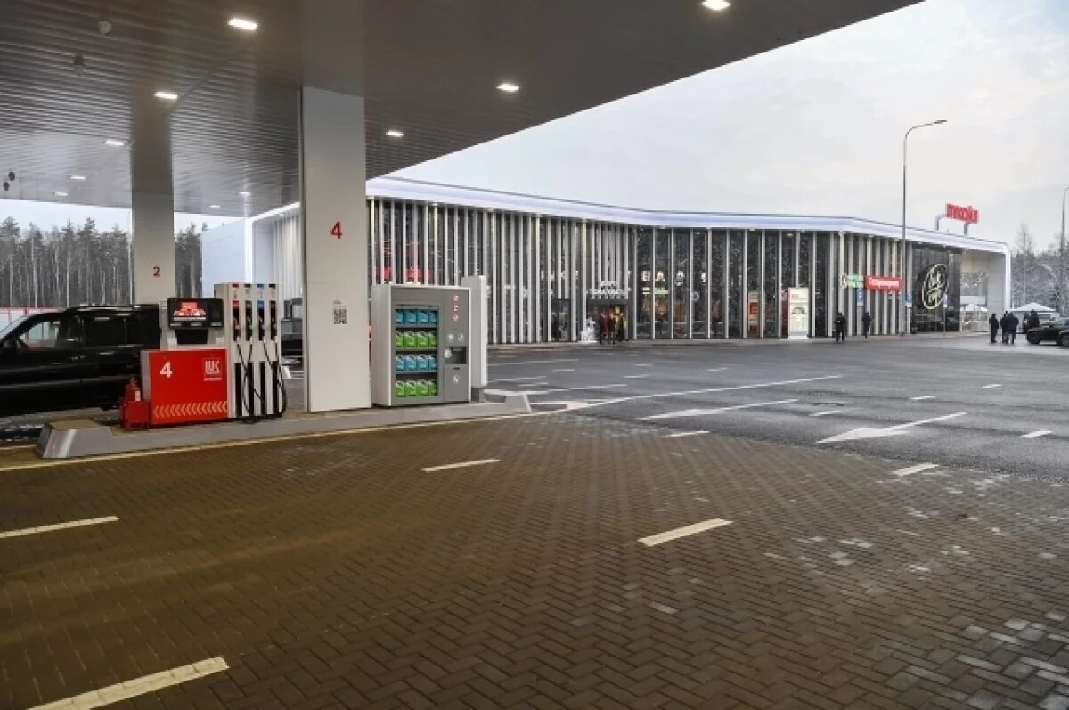    В Волгограде перед Новым годом подорожал бензин