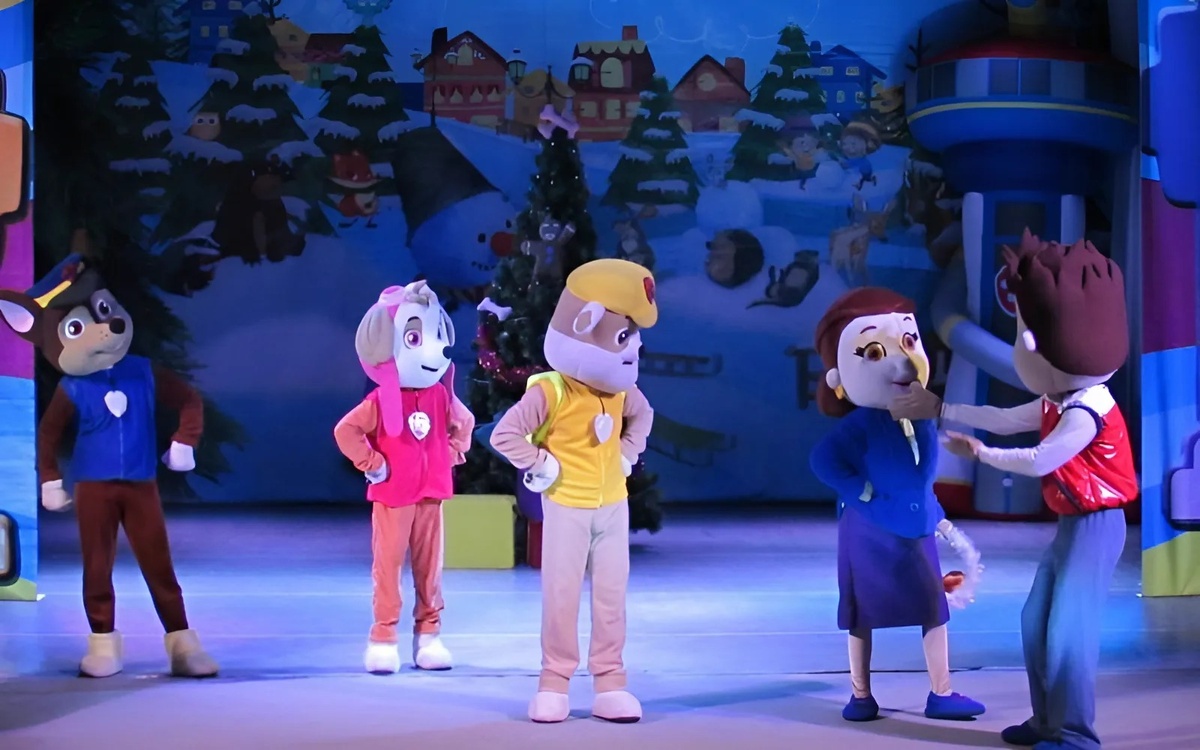 Спектакли на новогодние праздники в СПБ