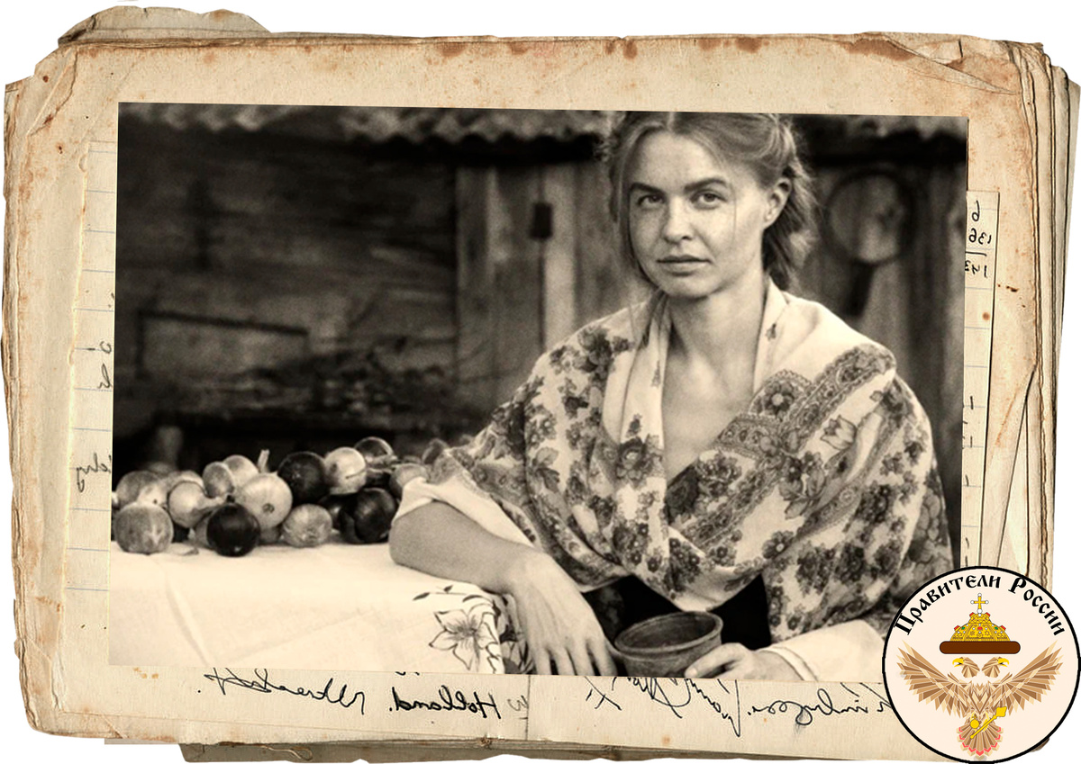 Сенная девка. Фото в свободном доступе.