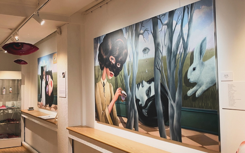    «Меня не будут показывать гостям, я – чучело»: выставка ижевской художницы в «Галерее» погружает в глубины сознания