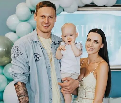 Янис Тимма и его первая жена Сана Оша.