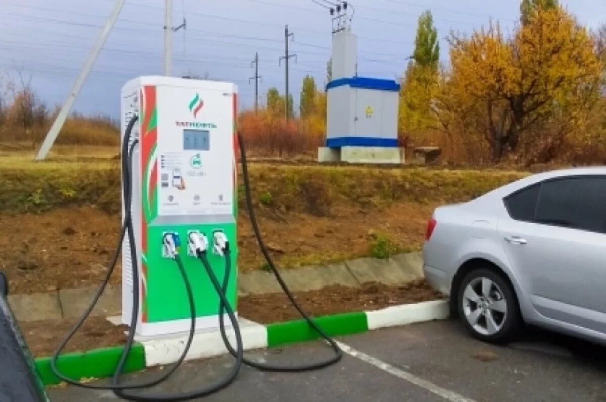    В Волгоградской области открыли 90 АЗС для электромобилей