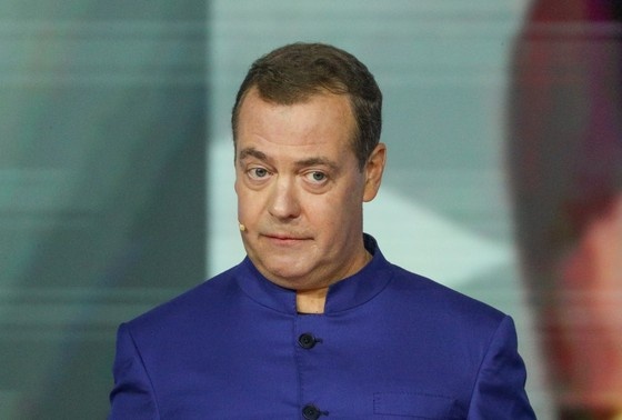    Дмитрий Медведев