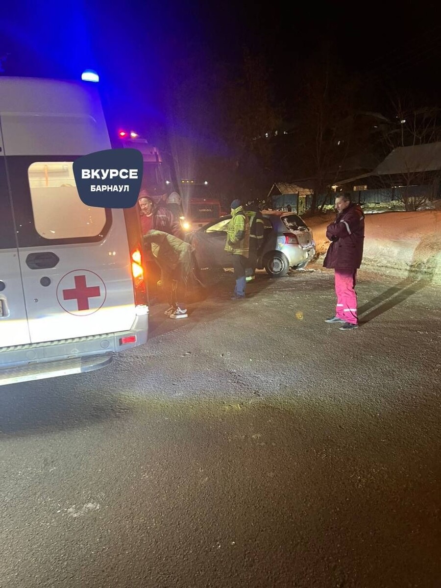    ДТП Мамонтова - Челюскинцев. Источник: t.me/vkurse22
