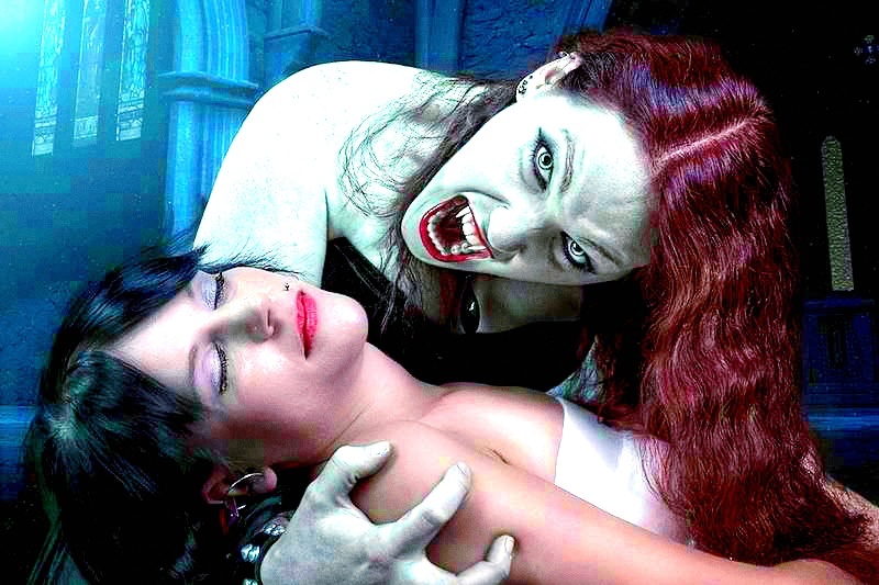 Взято из интернета (вампир пытается укусить девушку)