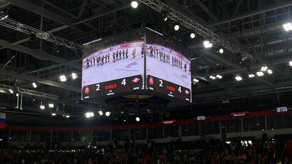 «Красно-Белая Волна». Фото: Ольга Шерина / Текст: Анар Каханова