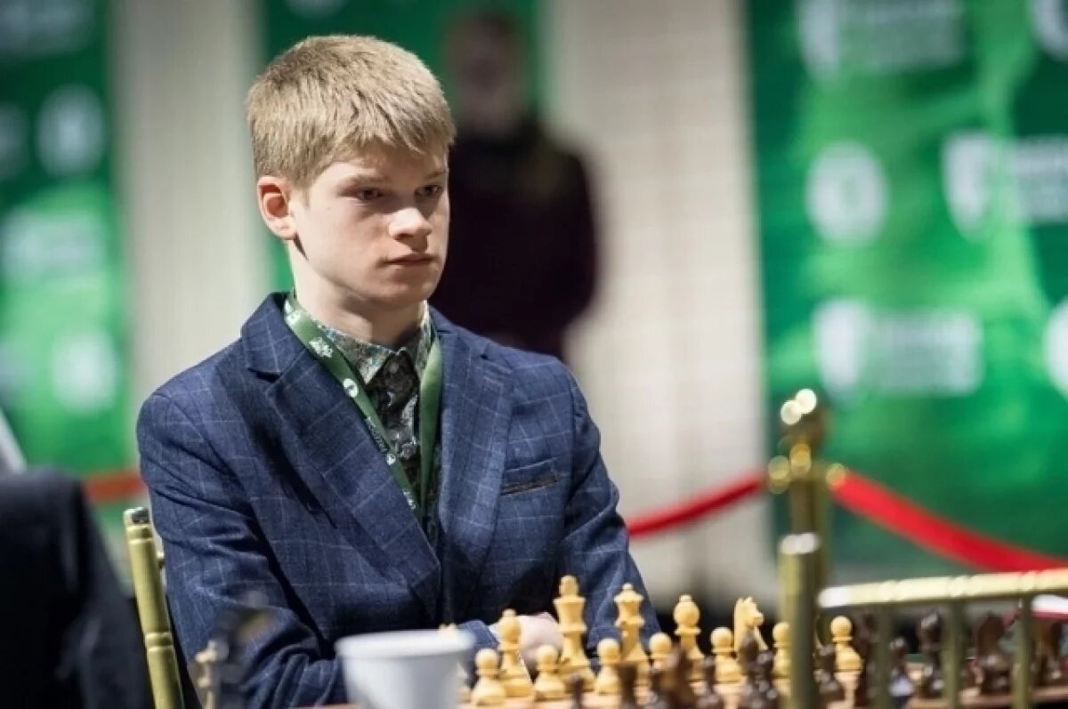    Путин поздравил гроссмейстера Володара Мурзина с победой на чемпионате мира