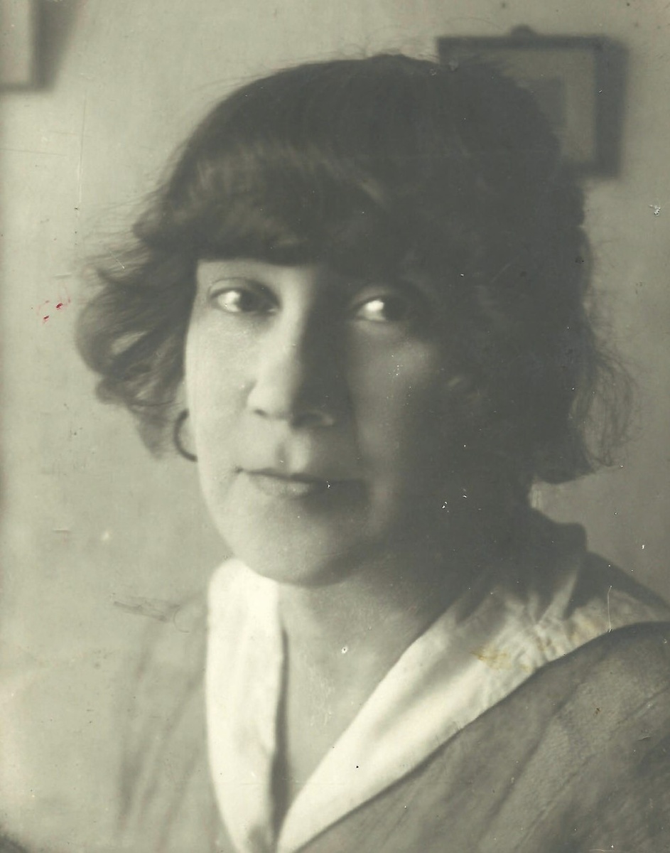 Мисс (фотография 1910-х годов)