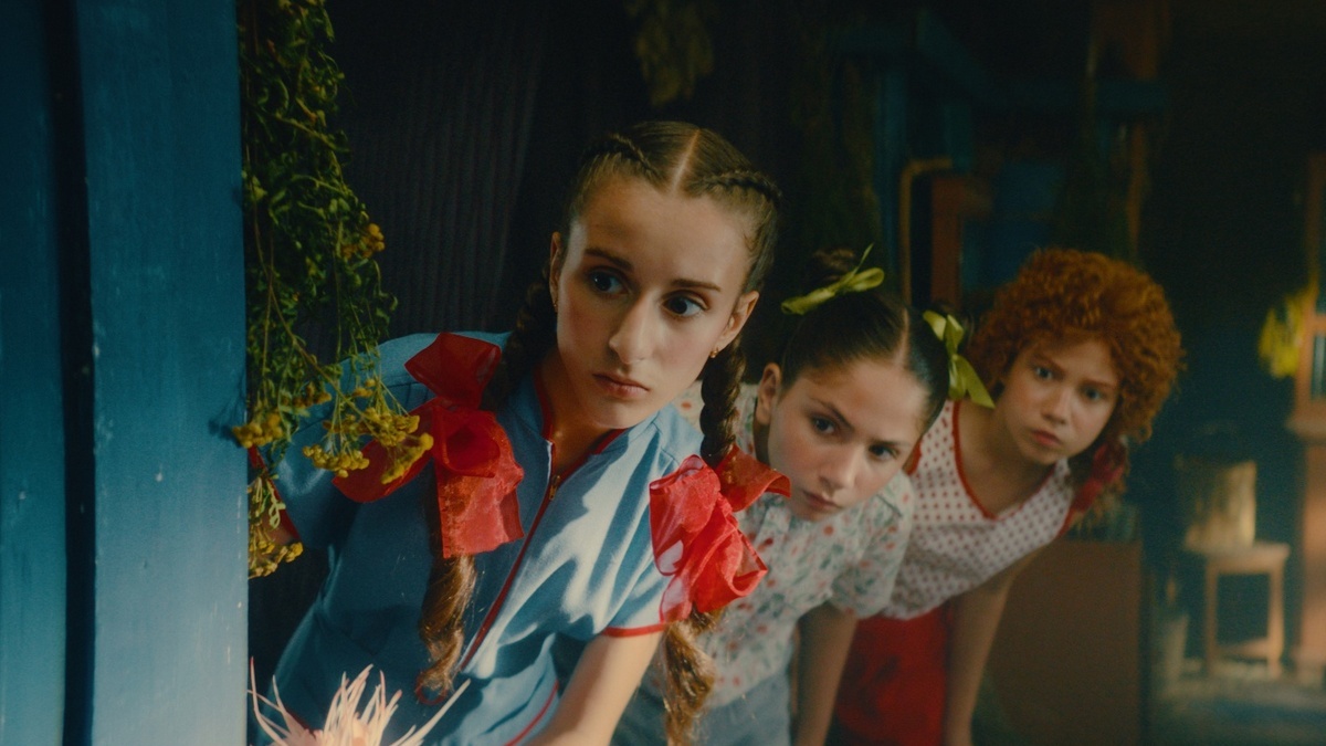 "Манюня. Приключения в деревне" 2024 г. 6+ 