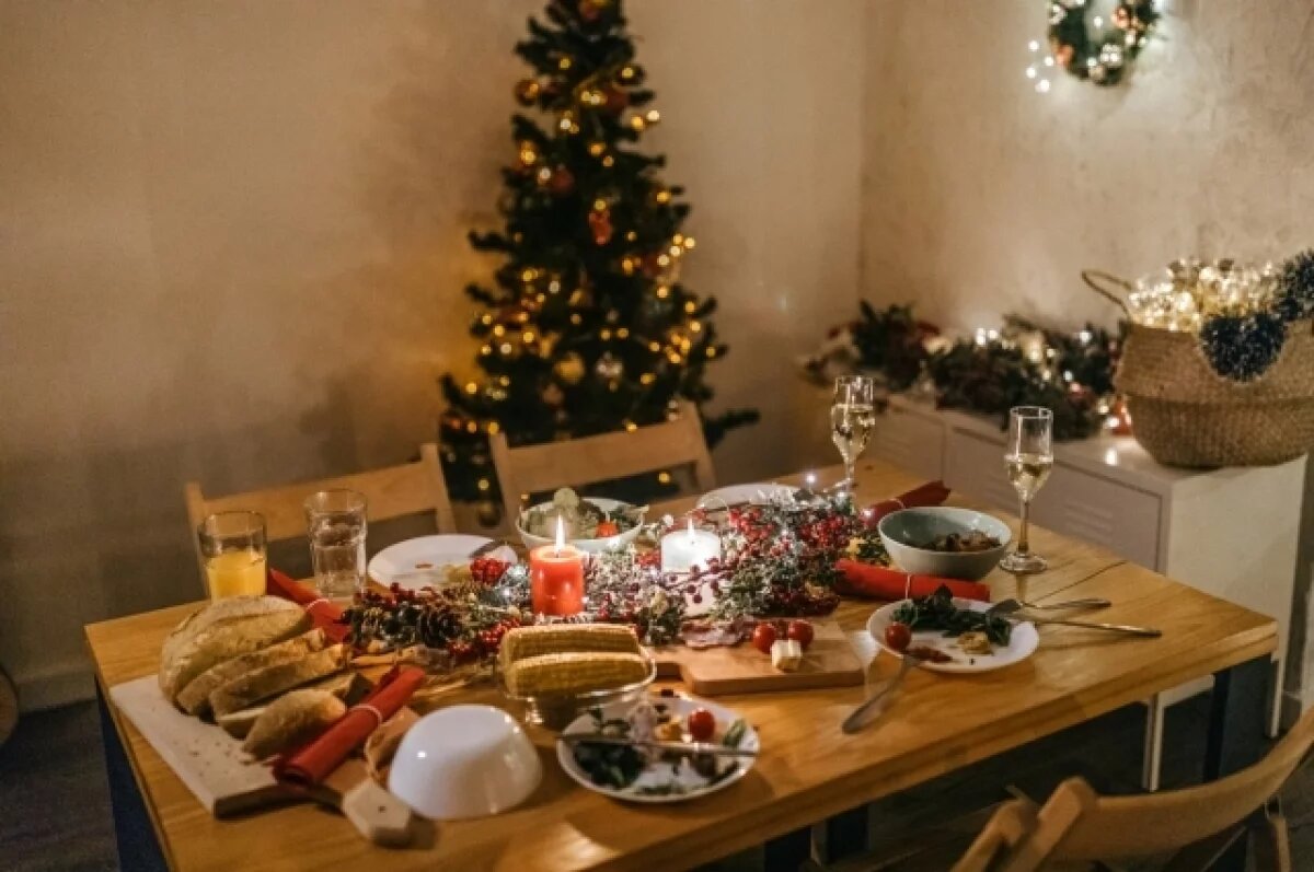    Тюменский диетолог дала советы, как сделать новогодний стол легче