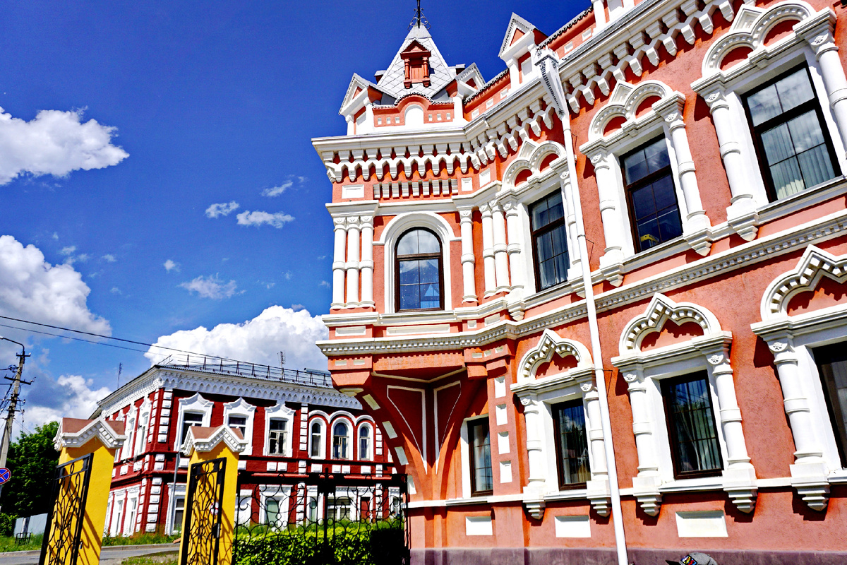 Сарапул, улица Труда