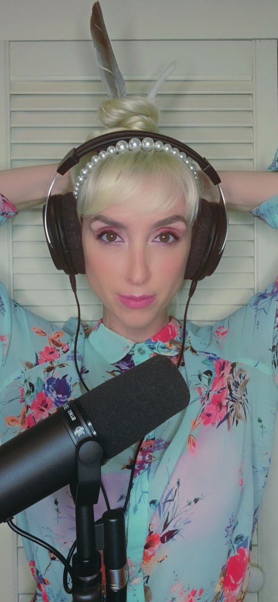 Божена Николь Войцешевска Российская певица, автор песен, продюсер, актриса.