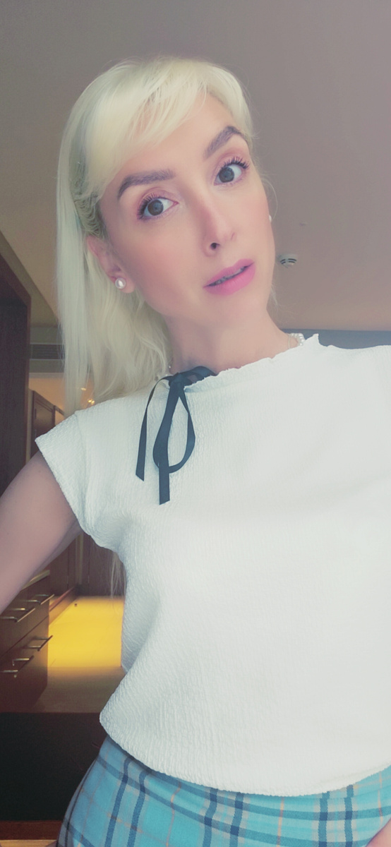 Божена Николь Войцешевска Российская певица, автор песен, продюсер, актриса.