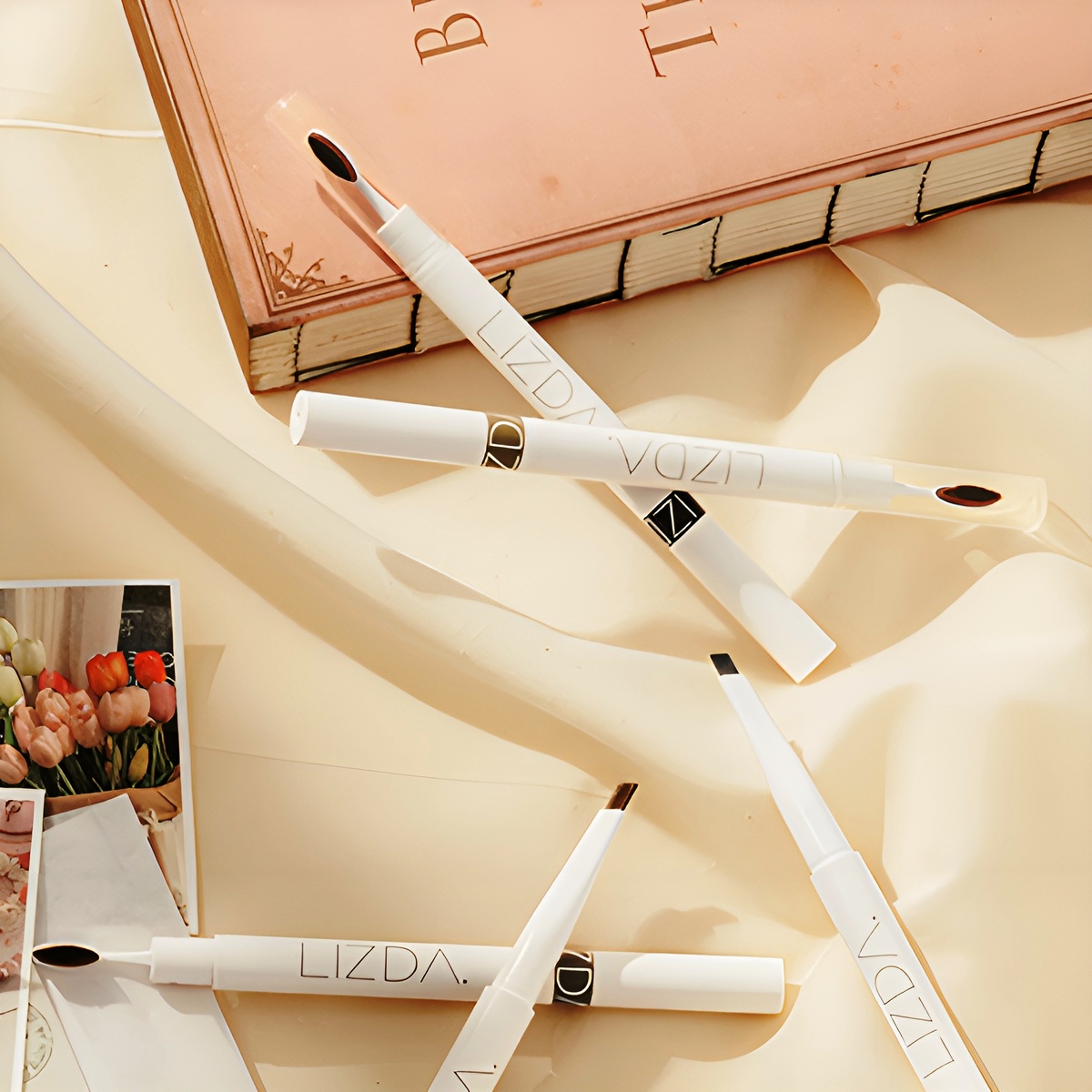 Карандаш для бровей Lizda Detail Fit Flat Eye Brow