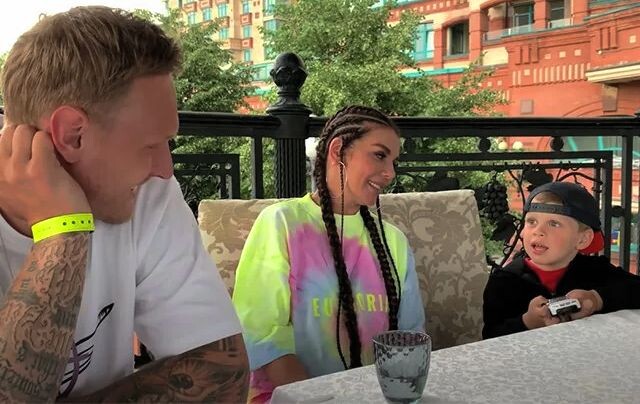 Уход из жизни Тиммы стал непростым испытанием для Гектора и Кристиана