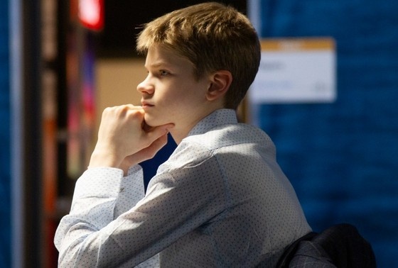    Володар Мурзин