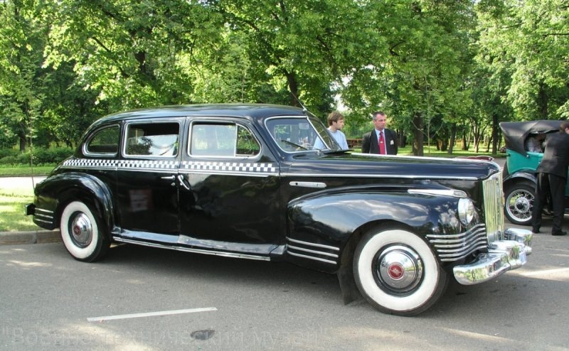Советский лимузин ЗИС-110