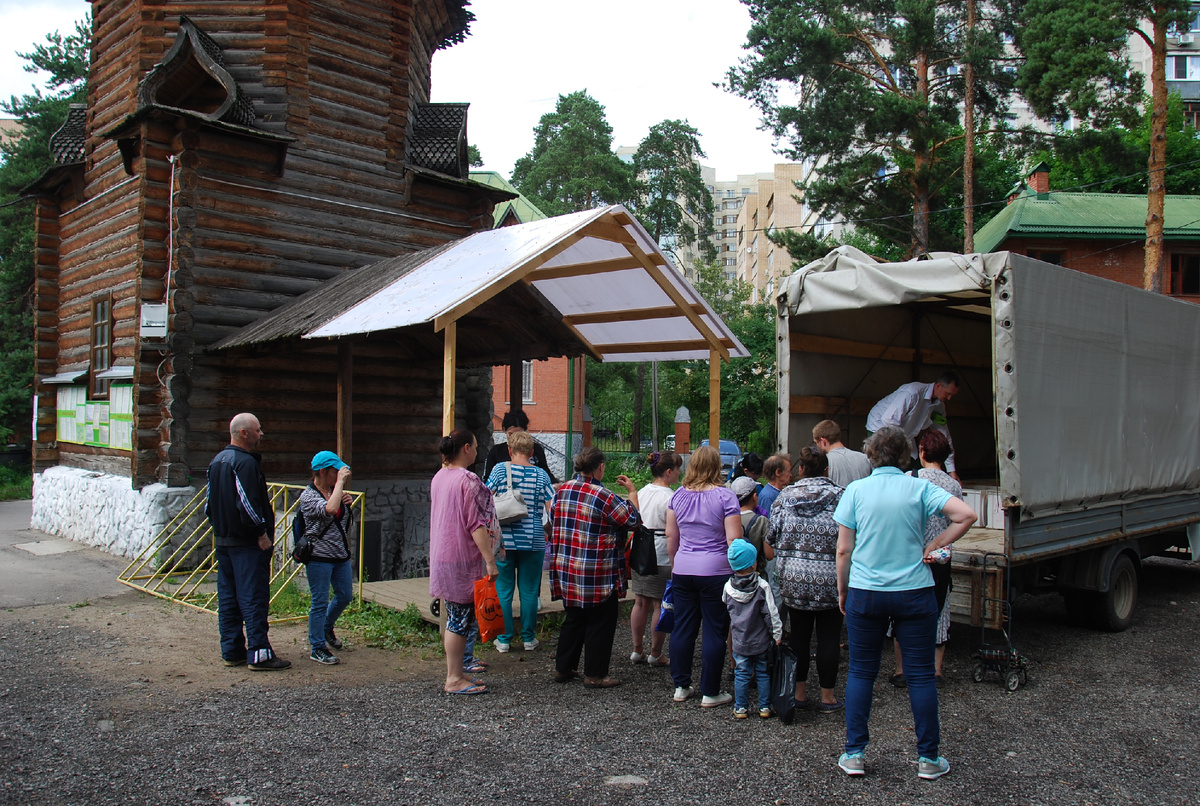Раздача продовольственных наборов 1 июля 2018 г.