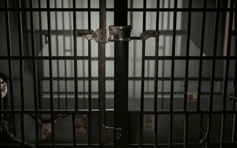    В Удмуртии 18-летний водитель встретит Новый год в спецприемнике за пьяную езду