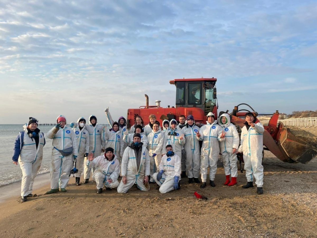    С первых минут на побережье ощущается поддержка и общий настрой всех волонтёров