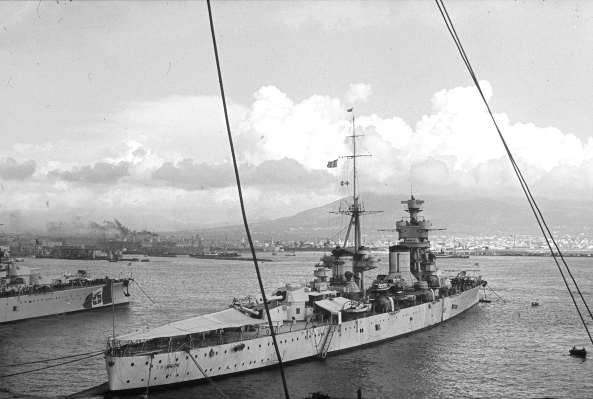 Тяжелый крейсер "Триест"