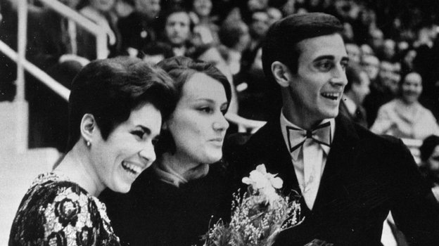    Людмила Пахомова, Елена Чайковская и Александр Горшков. 1976 год.Личный архив