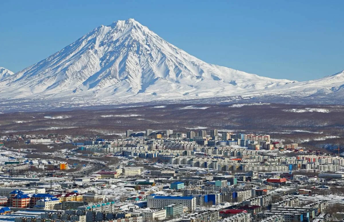 И это столица Камчатки город Петропавловск-Камчатский.