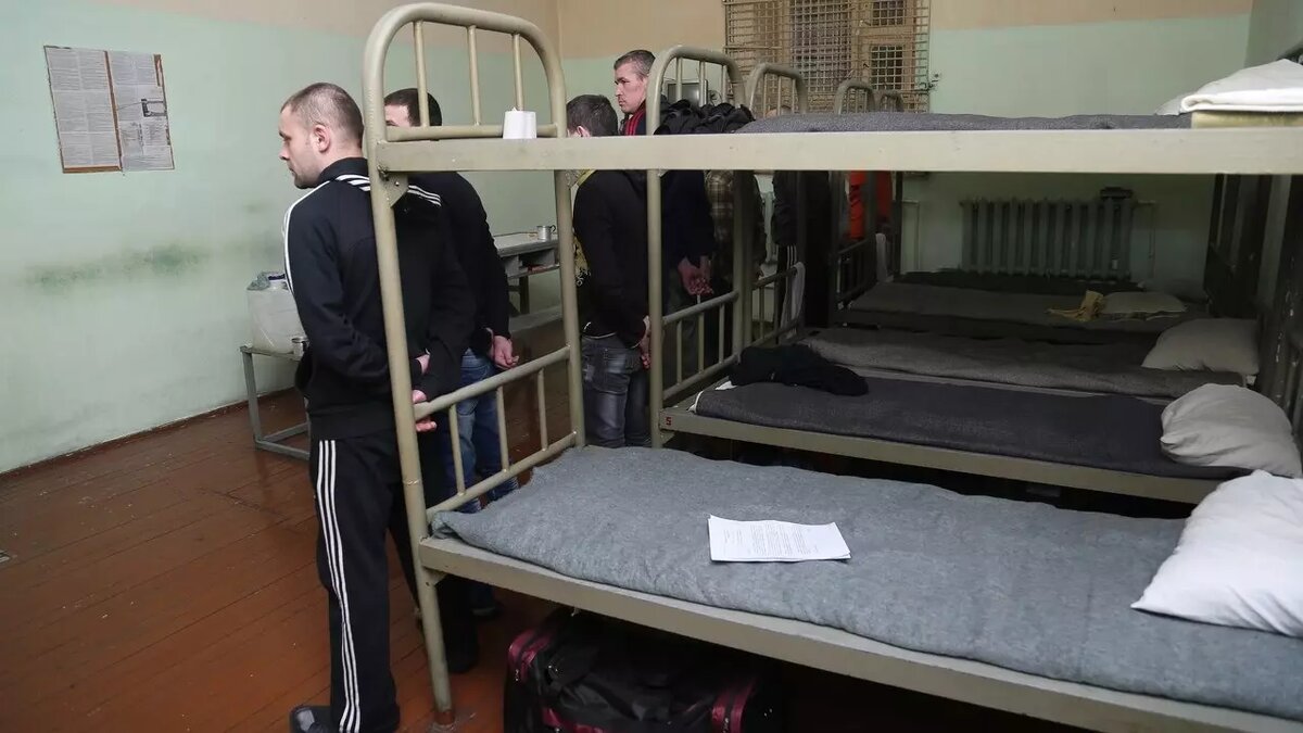 Суды в подавляющем большинстве случаев удовлетворяют ходатайство обвинения о заключении подсудимого под стражу. Фото: ursa.tm.ru