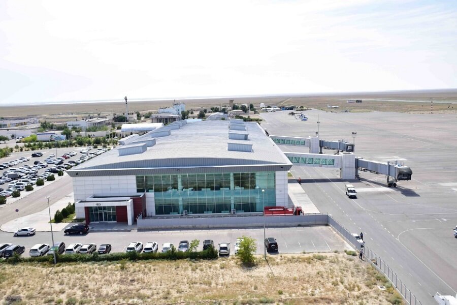 Аэропорт "Актау" .вид сбоку.  фото: картинки яндекса.