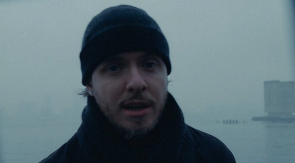     Кадр из клипа «Tranquility»