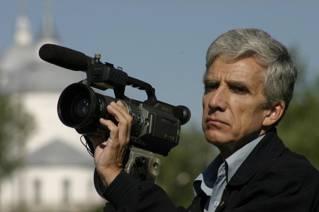 Виктор Доброницкий - советский и российский оператор документального кино