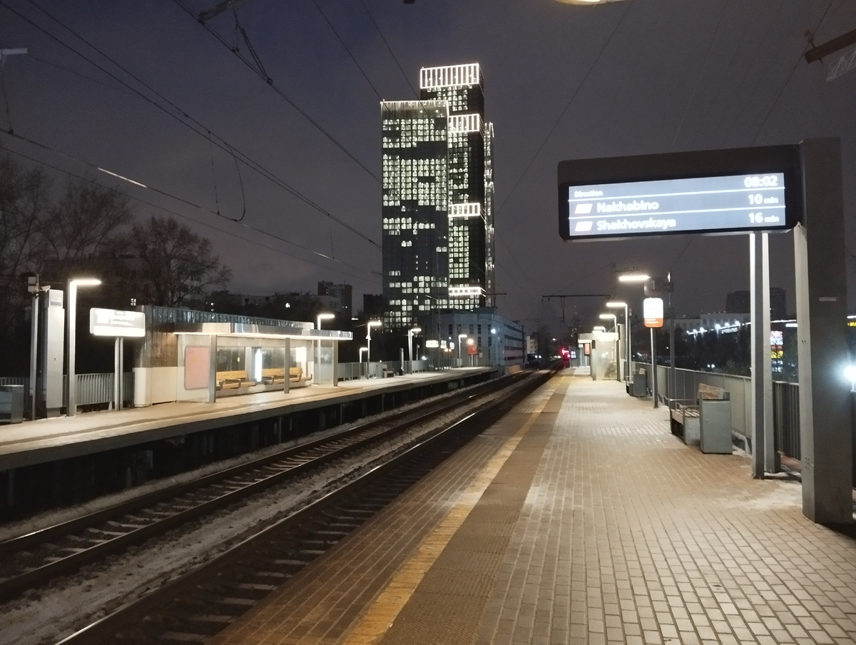 Декабрь, понедельник, утро. Платформа Дмитровская. В начале большого пути. ЗДЕСЬ и далее фото автора и(или) из личного архива автора, если не указано иначе.