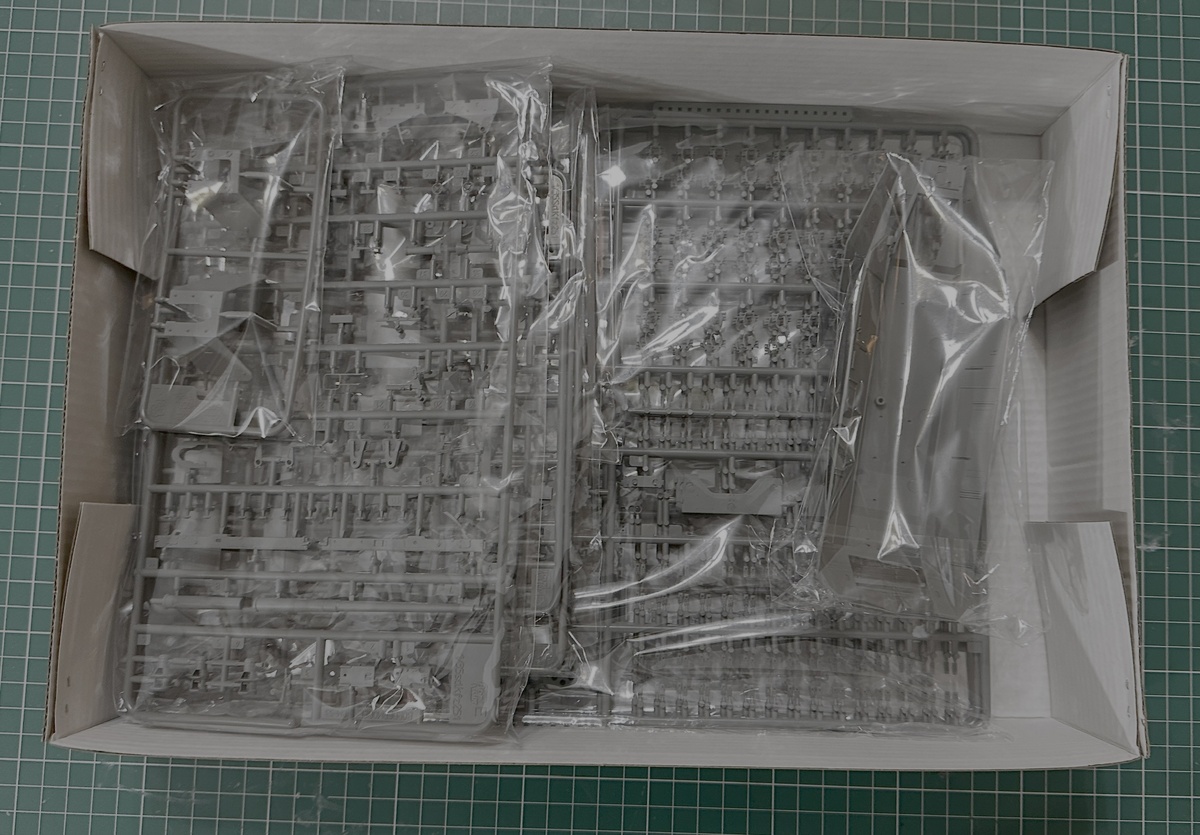 В этот раз детали лежат свободно