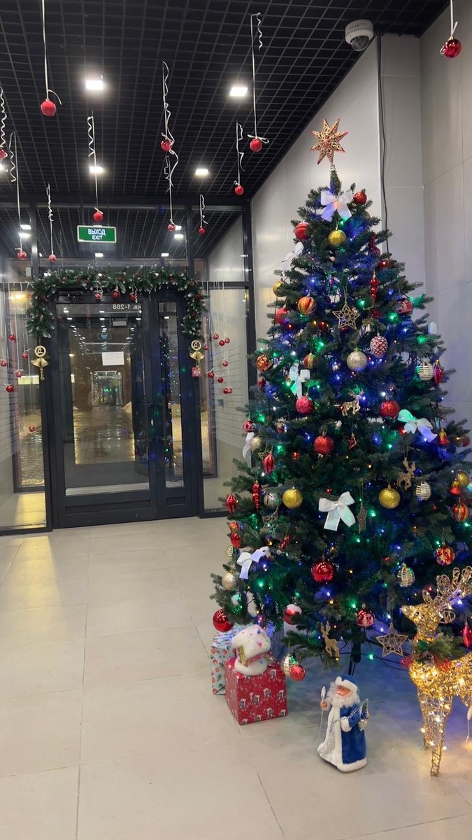 Украшение нашего подъеза