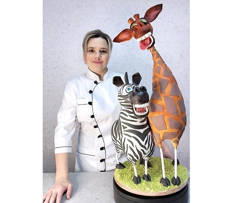     Кондитер-любитель из Копыля создает настоящие шедевры