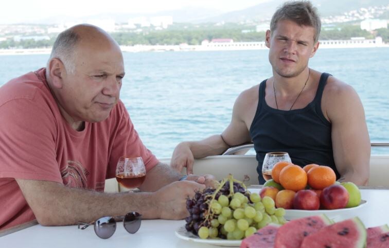 Фрагмент из сериала "Под прикрытием"