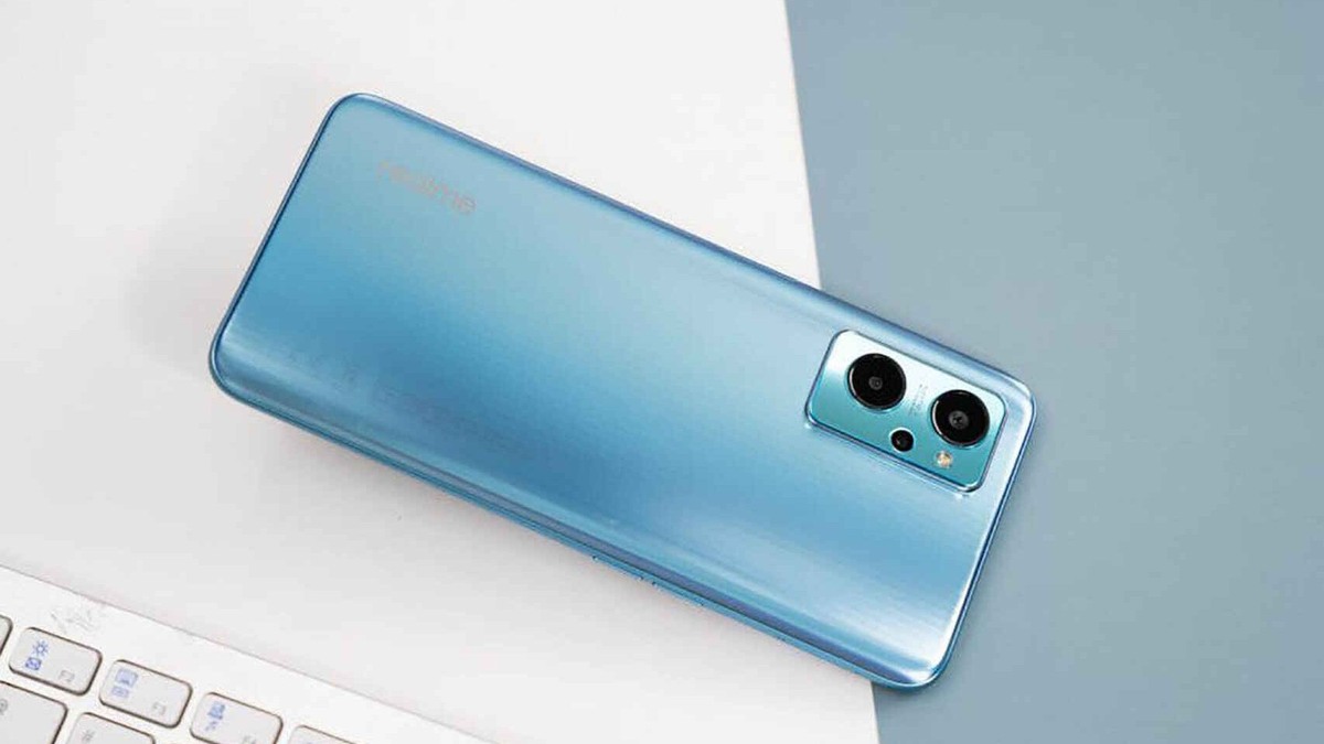    Смартфоны без излишков