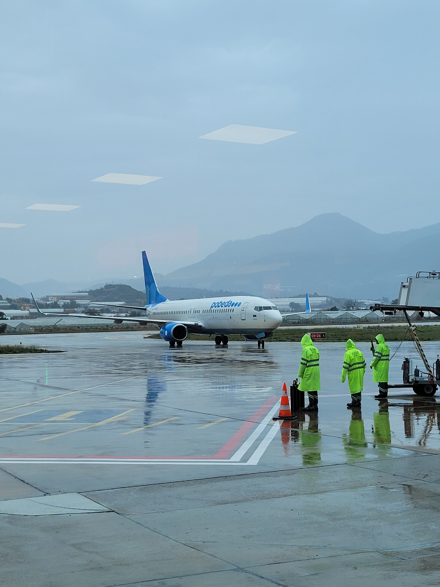 Аэропорт Газипаша в Турции. Фото автора. 