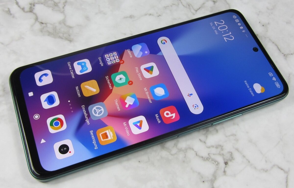    Дешево, но с качеством: лучшие смартфоны 2025 года