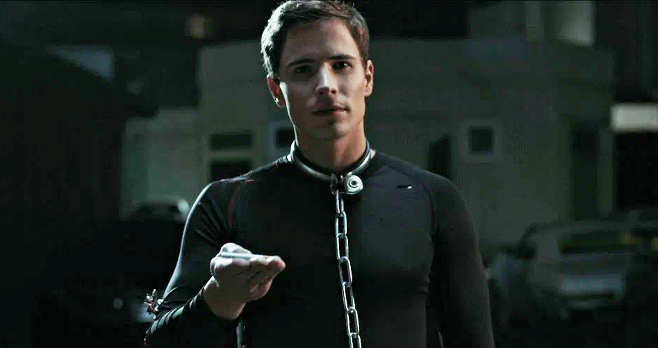 Кадр из фильма «Schneeflöckchen». Режиссер: Адольфо Дж. Кольмерер. Производство: Camelot Broadcast Services, Lopta Film, Mavie Films, Moviestuff Berlin, Schneeflöckchen GmbH, Ventaro Film